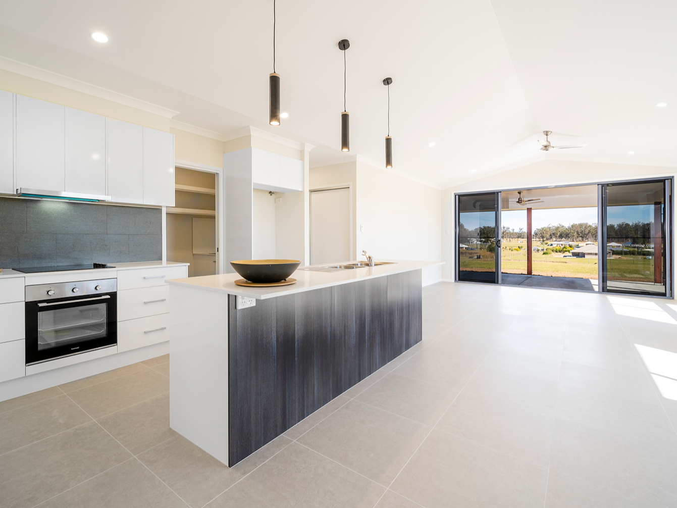 117 Gleneagles Drive, 117 Gleneagles Drive, QLD property photo