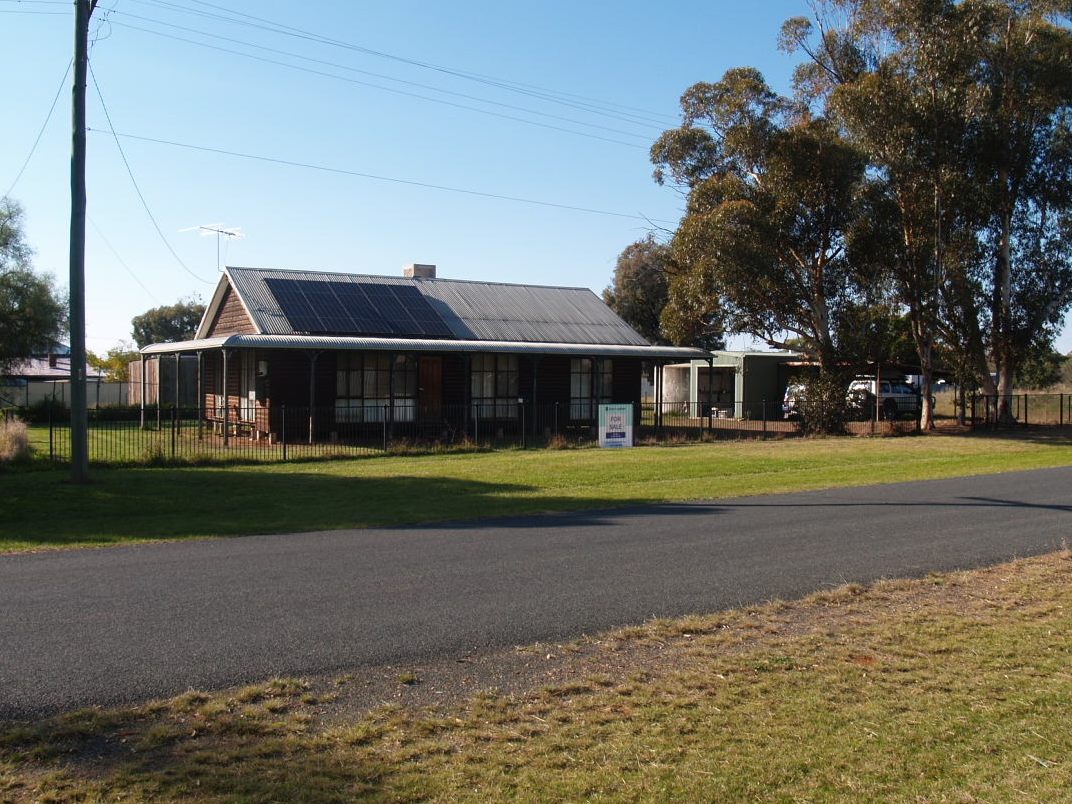 BUY 25 Renwick Street, Barmedman, NSW 2668 House for Sale buymyplace