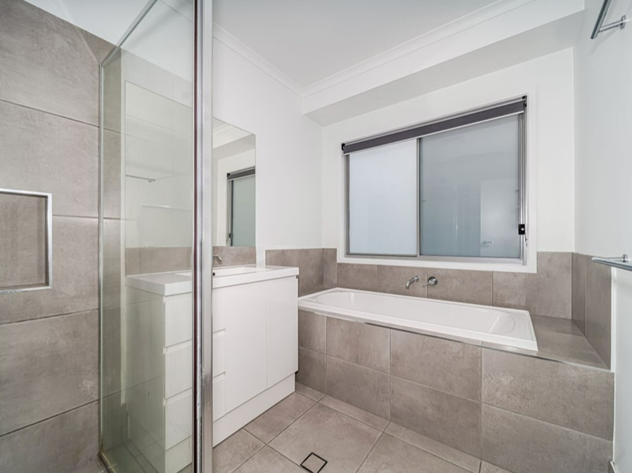 BUY 37 Greenmount Drive, Palmview, QLD 4553 House for Sale buymyplace