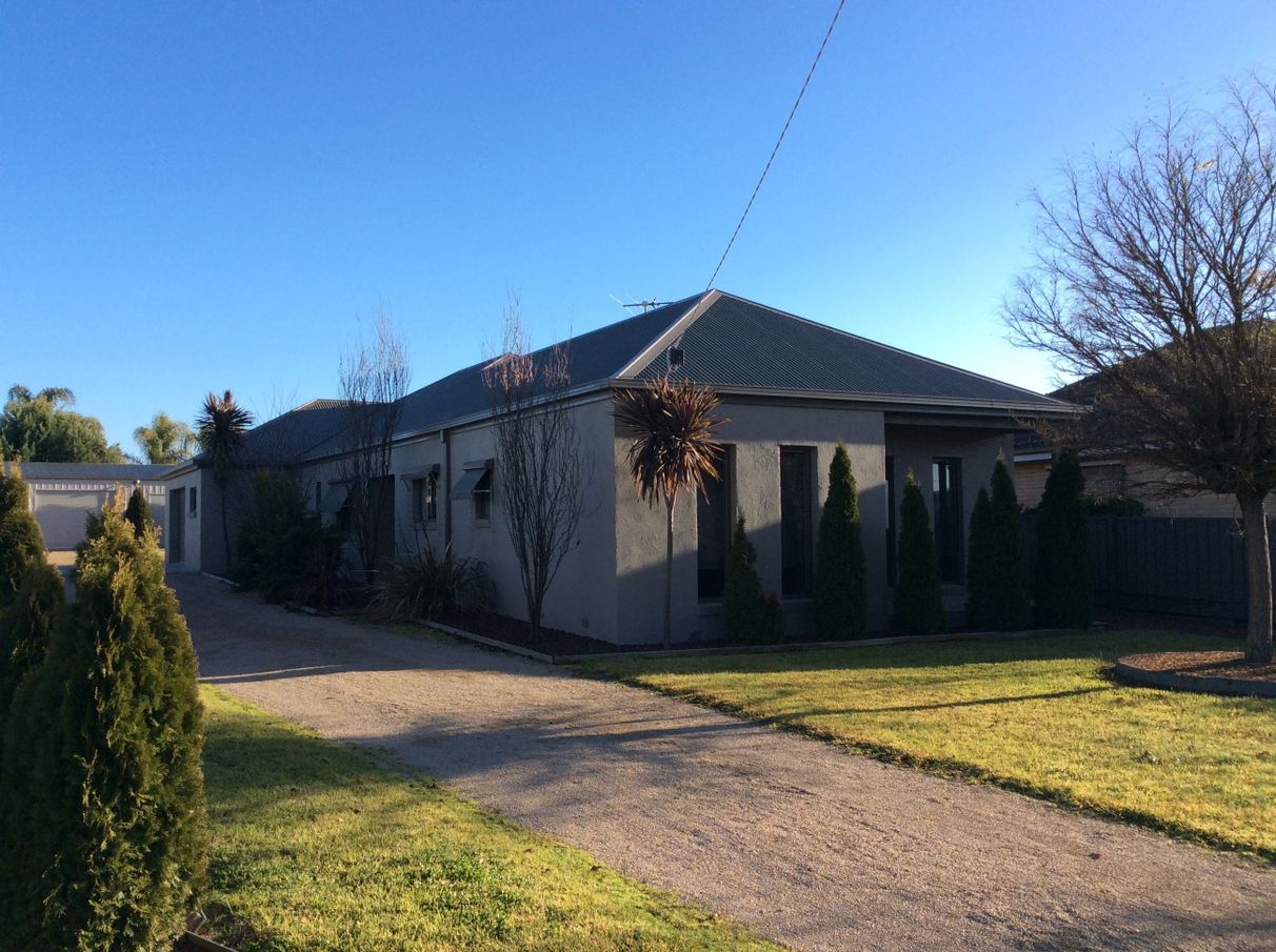 BUY 7 Brien Cresent, Wangaratta, VIC 3677 House for Sale buymyplace