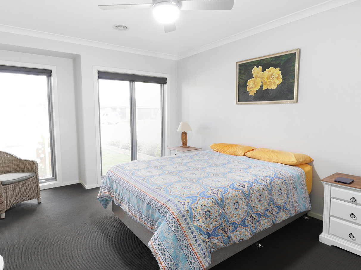 BUY 65 Greenfield Drive, Epsom, VIC 3551 House for Sale buymyplace