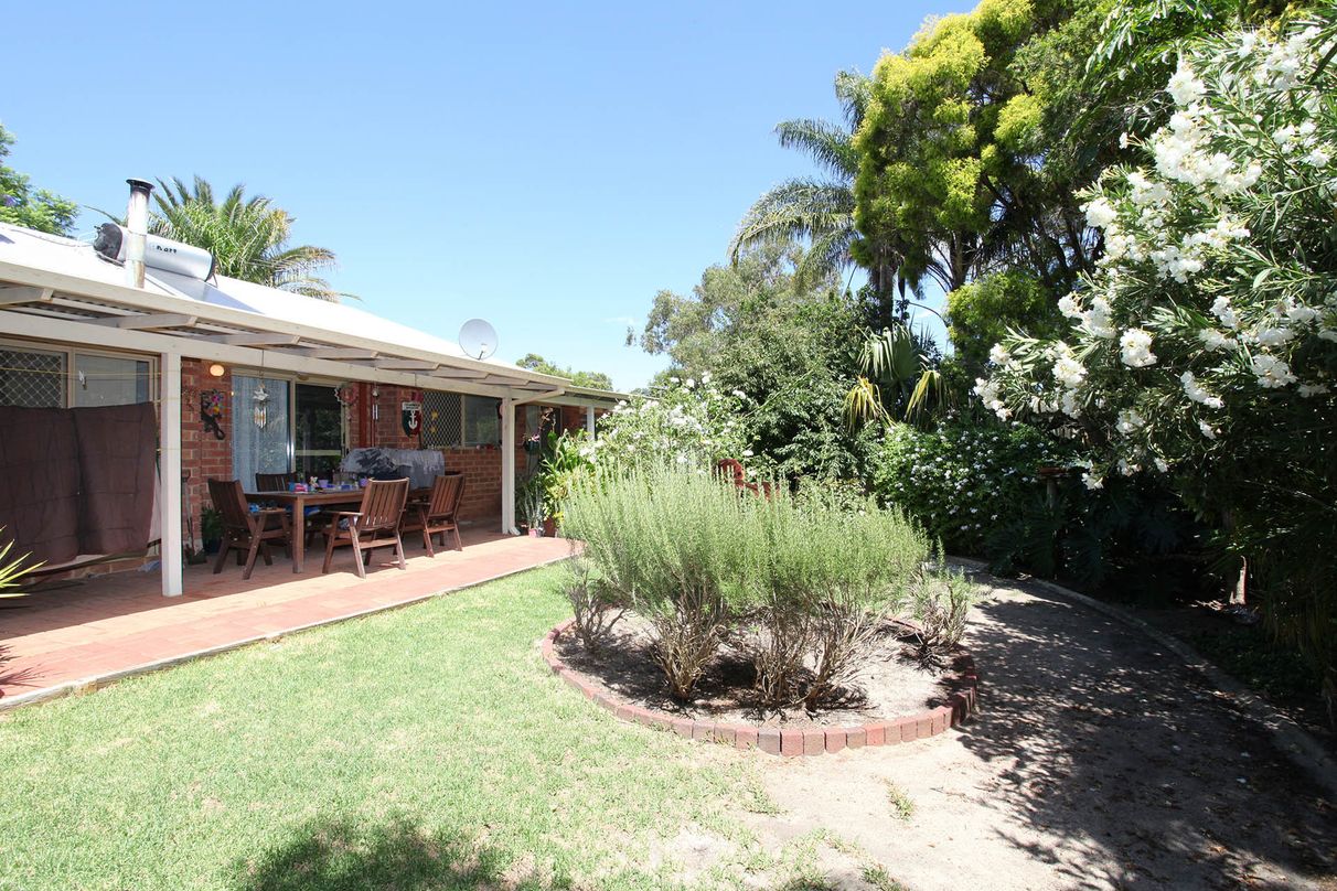 BUY 31 Cockram Street, Mundijong, WA 6123 House for Sale buymyplace