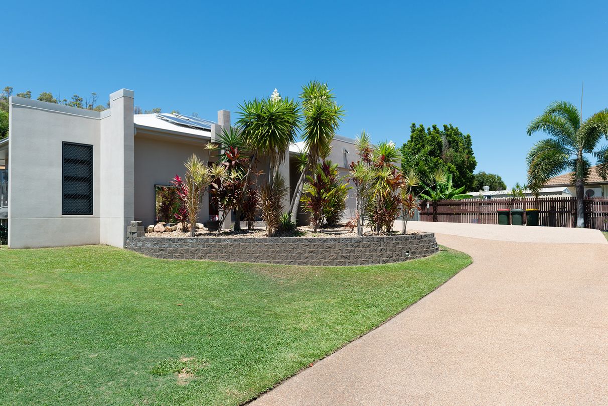 BUY 18 Idaho Court, Deeragun, QLD 4818 House for Sale buymyplace