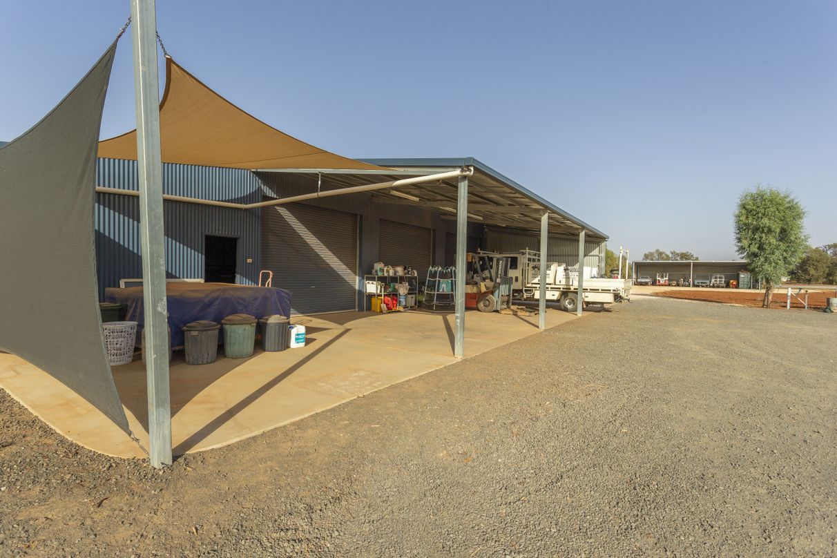 BUY 5131 Kidman Way, Goolgowi, NSW 2652 House for Sale buymyplace