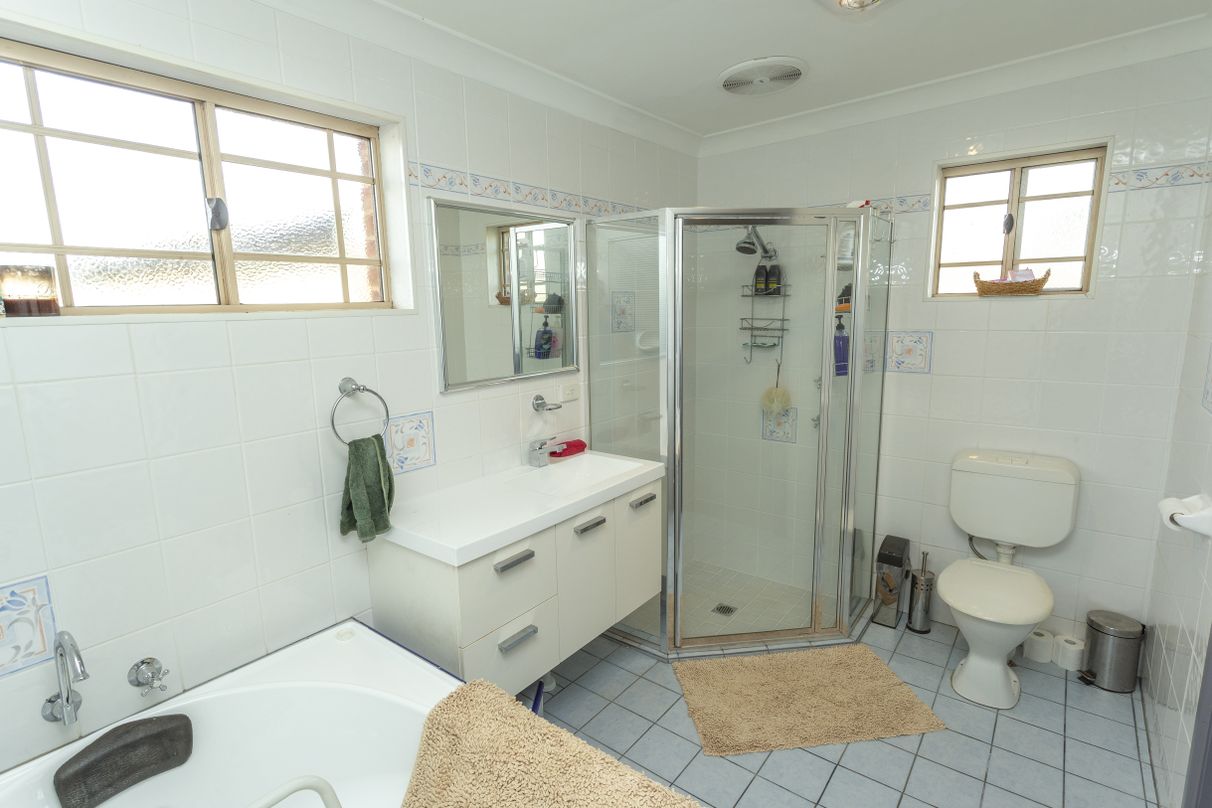 BUY 5131 Kidman Way, Goolgowi, NSW 2652 House for Sale buymyplace