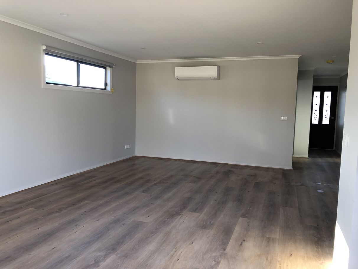 BUY Unit 16, 5353 Princes Highway, Traralgon, VIC 3844 House for