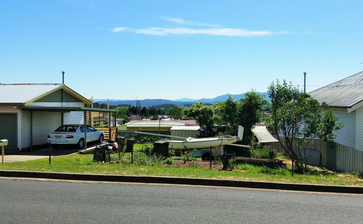 BUY 2 Crofton Avenue, Batlow, NSW 2730 House for Sale buymyplace