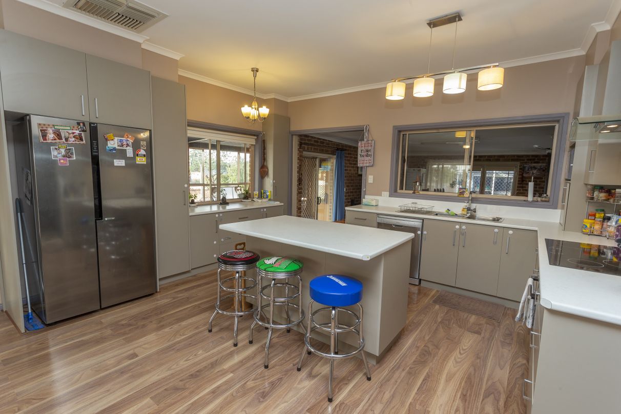 BUY 5131 Kidman Way, Goolgowi, NSW 2652 House for Sale buymyplace