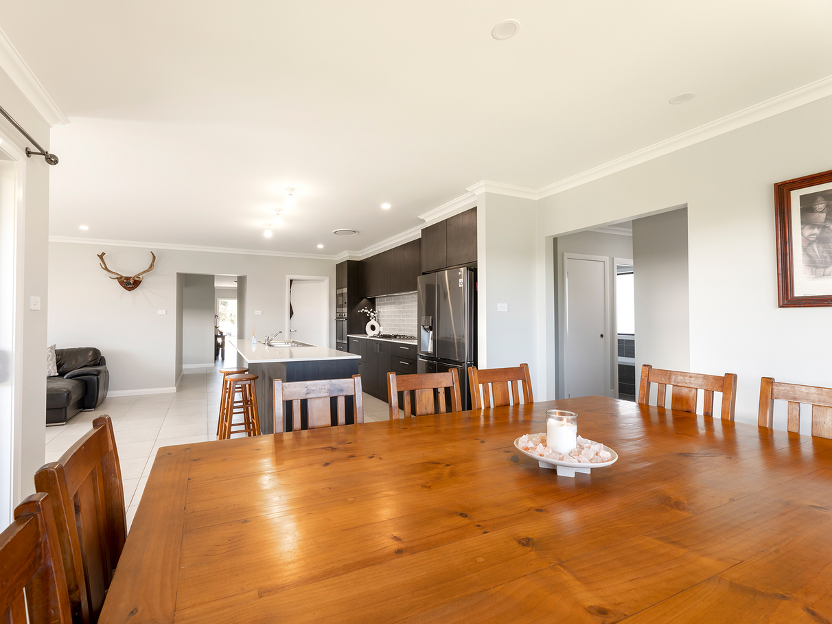 BUY 28 Enfield Avenue, Mudgee, NSW 2850 House for Sale buymyplace