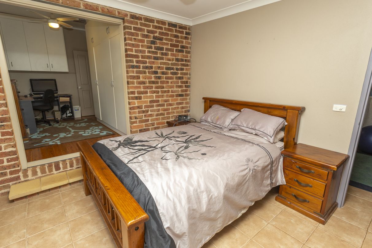 BUY 5131 Kidman Way, Goolgowi, NSW 2652 House for Sale buymyplace