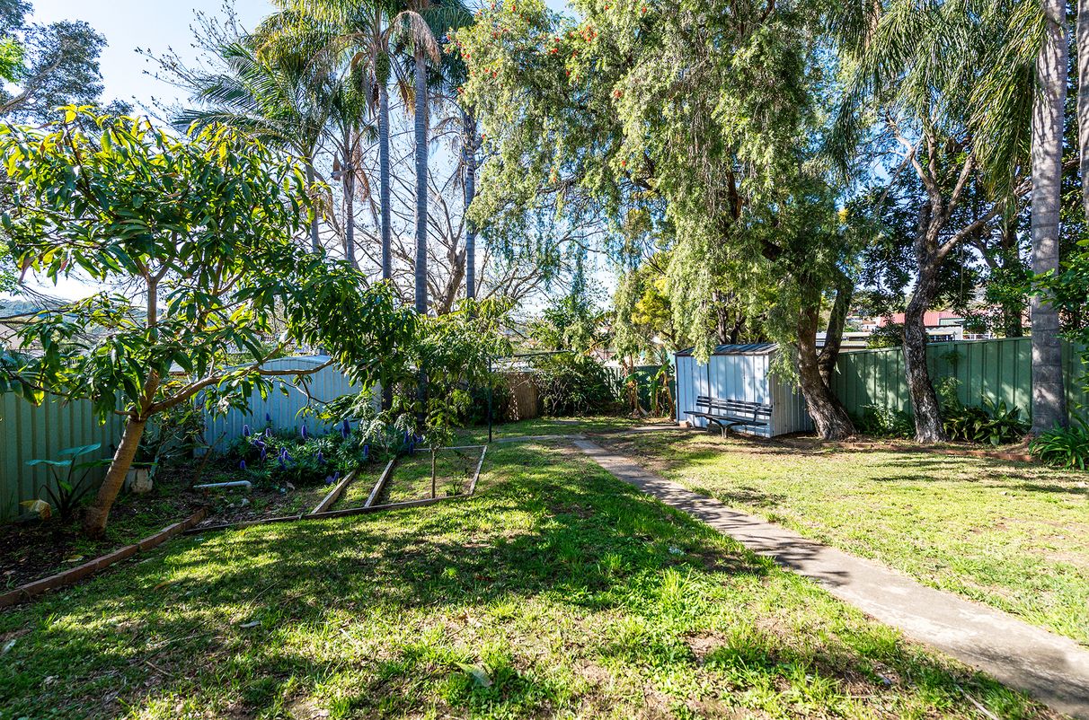 BUY 293 Princes Highway, Dapto, NSW 2530 House for Sale buymyplace