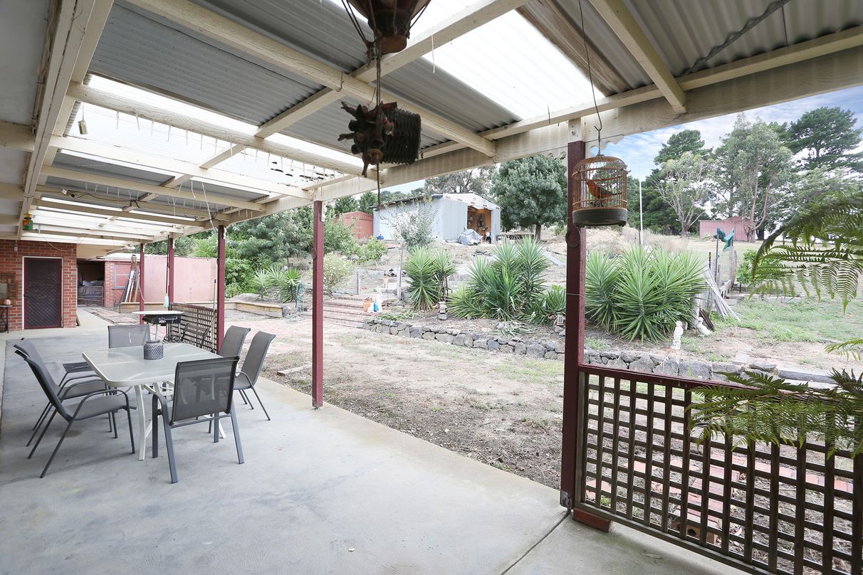 BUY 40 Eleventh Avenue, Eden Park, VIC 3757 House for Sale buymyplace