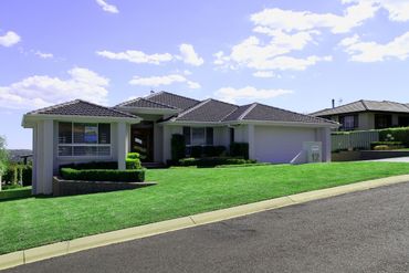 12 McCarthy Crescent, 12 McCarthy Crescent, NSW property photo