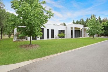 5 Firbank Drive, 5 Firbank Drive, VIC property photo