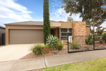 63 Huntington Drive, 63 Huntington Drive, VIC property photo