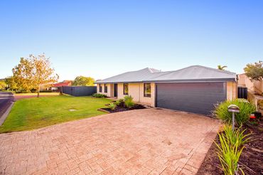 198 Norton Promenade, 198 Norton Promenade, WA property photo