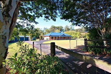 44 VALENTINE COURT, 44 VALENTINE COURT, QLD property photo
