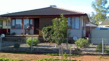 10 Yarran Circle, 10 Yarran Circle, NSW property photo