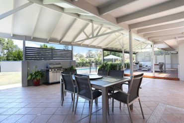 8 Woodroffe Street, 8 Woodroffe Street, QLD property photo