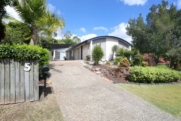 5 Tibrogargan Drive, 5 Tibrogargan Drive, QLD property photo