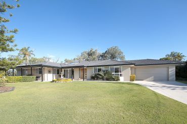 11 Peony Way, 11 Peony Way, QLD property photo