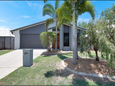 17 Newport Parade, 17 Newport Parade, QLD property photo