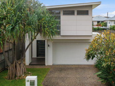38 Longland Street, 38 Longland Street, QLD property photo