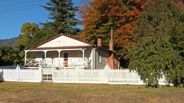 23 Kiewa Valley Highway, 23 Kiewa Valley Highway, VIC property photo