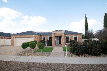 63 Waranga Drive, 63 Waranga Drive, VIC property photo