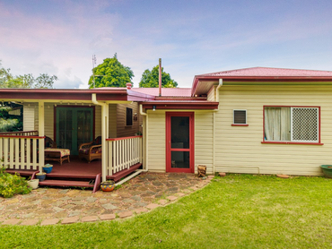 9 Gibson Street, 9 Gibson Street, QLD property photo