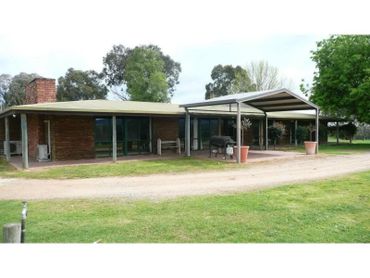 3270 Snow Road, 3270 Snow Road, VIC property photo